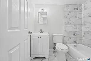 45 Monroe St, Bridgeport, CT 06605 - Photo 17