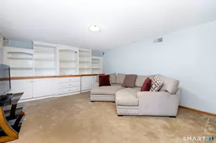 29 Valley View Dr, Newington, CT 06111 - Photo 11