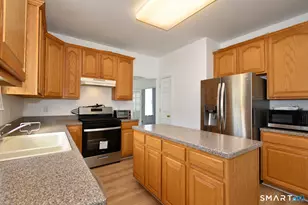 109 Auburn Way, Torrington, CT 06790 - Photo 5
