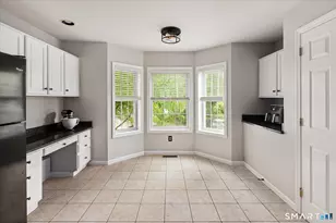 506 Larson Dr, Danbury, CT 06810 - Photo 9