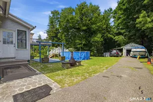315 Frost Rd, Waterbury, CT 06705 - Photo 29