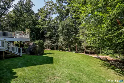105 Perry Avenue, Norwalk, CT 06850 - Photo 33
