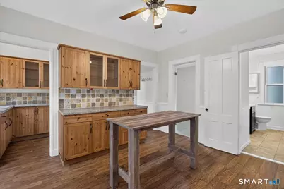 28 Edwards Street #2, New Haven, CT 06511 - Photo 9
