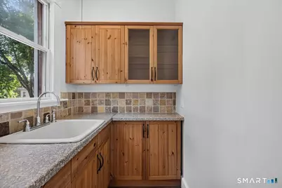 28 Edwards Street #2, New Haven, CT 06511 - Photo 13