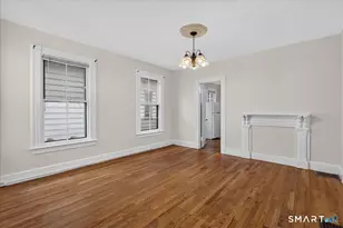28 Edwards St, New Haven, CT 06511 - Photo 3