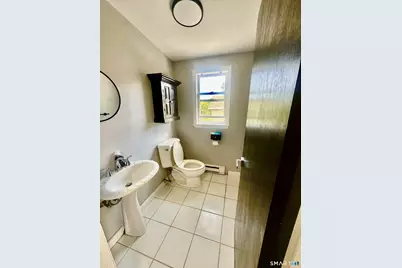 51 North Cliff Street, Norwich, CT 06360 - Photo 17
