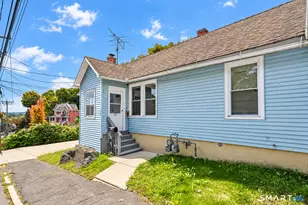 113 Bunker Hill Ave, Waterbury, CT 06708 - Photo 1