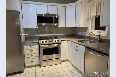 63 Glenrock #63, Norwalk, CT 06850 - Photo 5