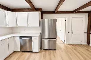 31 Mountain St, Vernon, CT 06066 - Photo 5