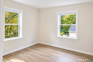 385 Woodbine Rd, Stamford, CT 06903 - Photo 7