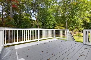 8 Pequot Dr, Ledyard, CT 06335 - Photo 31