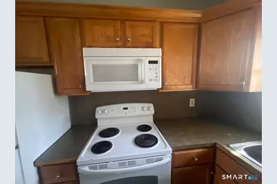 96 South Burritt Street, New Britain, CT 06052 - Photo 9