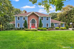 3 Crescent Ln, Trumbull, CT 06611 - Photo 1