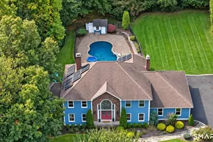 3 Crescent Ln, Trumbull, CT 06611 - Photo 3