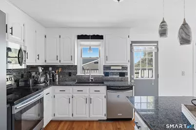 7 Chatham Drive, Meriden, CT 06451 - Photo 13