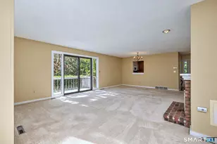 532 Narraganset Ln, Stratford, CT 06614 - Photo 19