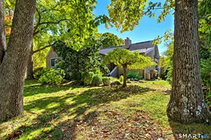 532 Narraganset Ln, Stratford, CT 06614 - Photo 1