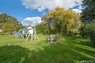 12 Columbus Ave, Enfield, CT 06082 - Photo 19