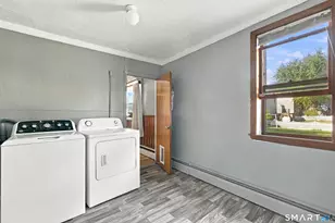 12 Columbus Ave, Enfield, CT 06082 - Photo 7
