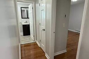 201 Bretton St, Bridgeport, CT 06606 - Photo 17