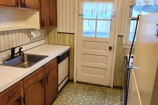 17 Hoover St, Milford, CT 06460 - Photo 13