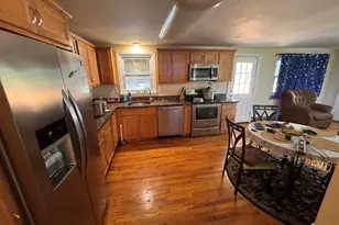 33 Hilton Dr, East Hartford, CT 06118 - Photo 7
