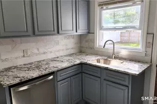 25 Madsen Rd, West Hartford, CT 06110 - Photo 5