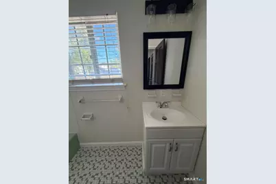 201 Bretton Street #C12, Bridgeport, CT 06606 - Photo 9