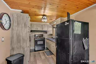 12 Westover Rd, New Britain, CT 06053 - Photo 7