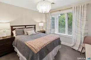 2 Homestead Ln, Greenwich, CT 06831 - Photo 7