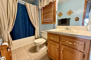 18 Bruce Ave, Plainville, CT 06062 - Photo 17