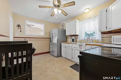 150 Clough Road, Waterbury, CT 06708 - Photo 9