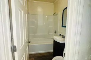 962 Howard Ave, Bridgeport, CT 06605 - Photo 7