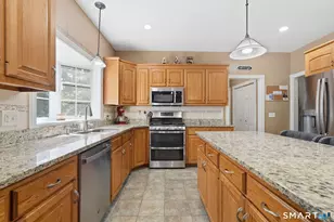 55 Madison Way, South Windsor, CT 06074 - Photo 7