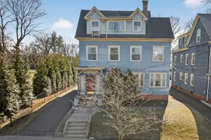 224 Huntington St, New Haven, CT 06511 - Photo 1