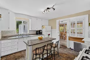 45 Lathrop Rd, Waterford, CT 06375 - Photo 7