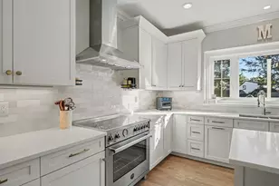 41 Reynolds Dr, Fairfield, CT 06824 - Photo 9