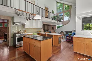 280 Brookbend Rd, Fairfield, CT 06824 - Photo 3