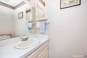430 Prospect St, Wethersfield, CT 06109 - Photo 13