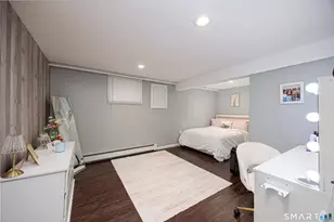 1885 Old Town Rd, Bridgeport, CT 06606 - Photo 11