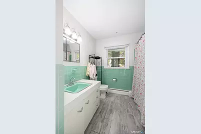 1885 Old Town Road, Bridgeport, CT 06606 - Photo 9