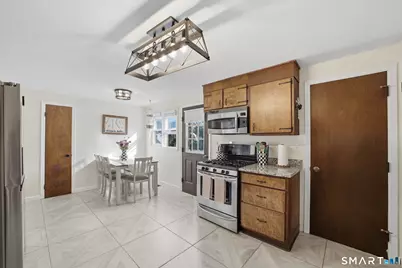 40 Pine Street, Stratford, CT 06615 - Photo 11