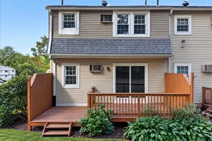 161 Cynthia Ln, Middletown, CT 06457 - Photo 5