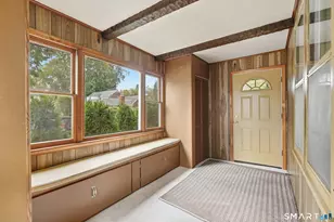 144 Flushing Ave, Fairfield, CT 06825 - Photo 5