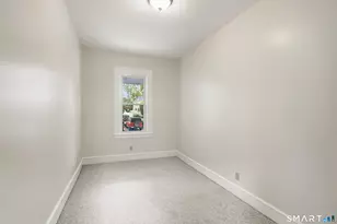 144 Flushing Ave, Fairfield, CT 06825 - Photo 17
