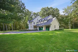 45 Longview Rd, Avon, CT 06001 - Photo 3