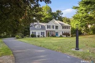 43 Warner Ct, Glastonbury, CT 06033 - Photo 1