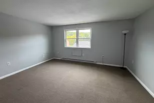 1081 New Haven Rd, Naugatuck, CT 06770 - Photo 11