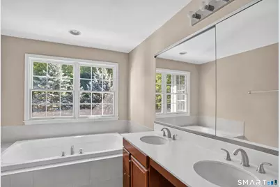 17 Regency Circle, Trumbull, CT 06611 - Photo 19
