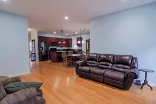15 Hampshire Dr, Wolcott, CT 06716 - Photo 9